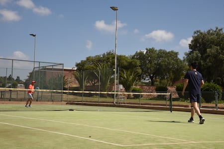 Tennis